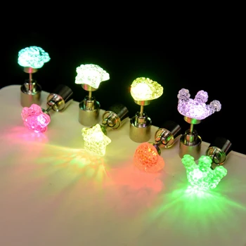 Farebné LED Svietiace Klincami Štvorcový Zirkón Náušnice Muži Ženy Bar Rave Svadobné Party Ear Stud Šperky Farebné Žiariace Náušnice